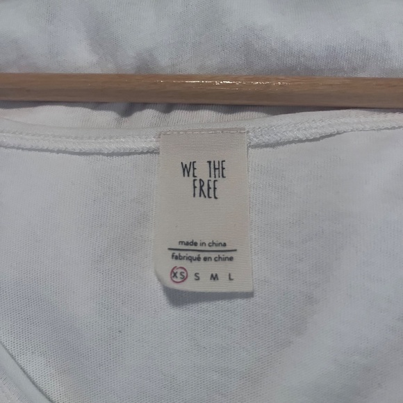 NWOT We The Free Women's White Sleeveless Top Size XS - Picture 3 of 3
